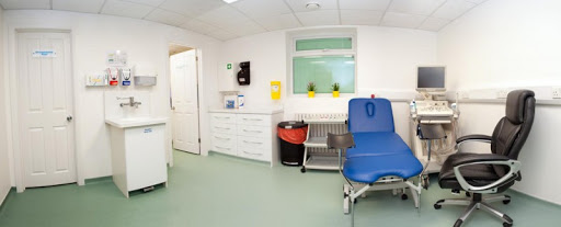 Dental & Medical Clinic in Barking logo