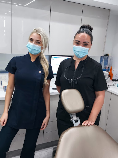 Dental on the Banks logo