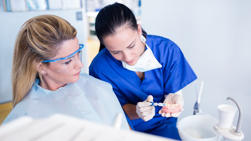 Dentalcare Swindon logo