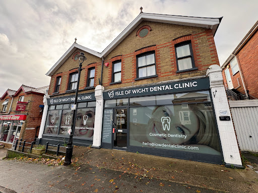 Isle of Wight Dental Clinic logo