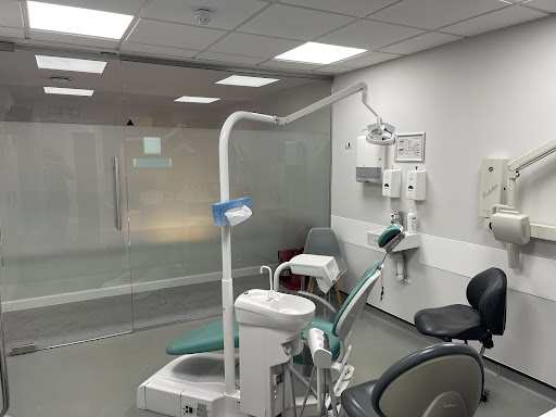 WestCountry Dental & Implant Centre in Barnstaple • Read Reviews and