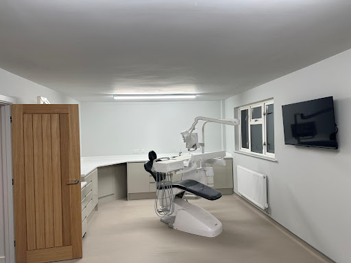 Haynes Road Dental & Implant Centre in Westbury • Read Reviews and